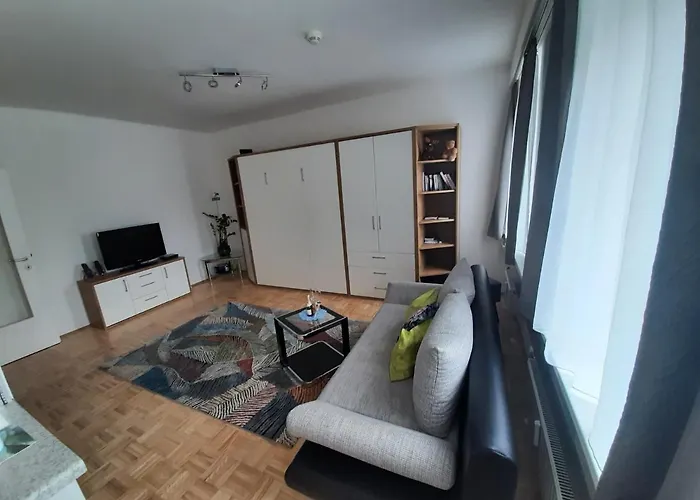 City Apartmentstudio Mit Tiefgarage Daire Graz
