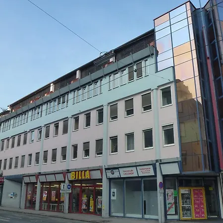 Διαμέρισμα Apartmentstudio Mit Tiefgarage Free Parking Γκρατς
